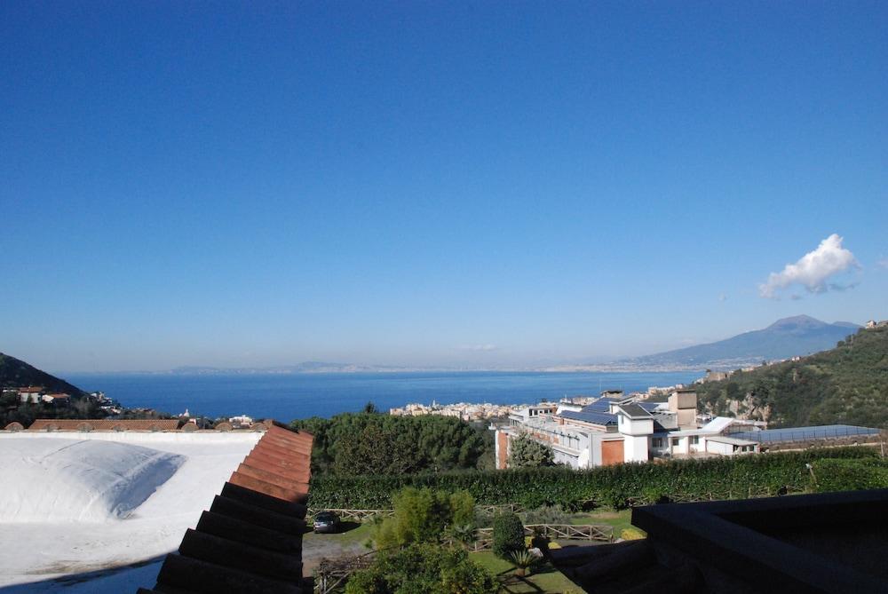 B&B Villa Della Porta, Amalfi Coast - Historical Heritage Vico Equense Εξωτερικό φωτογραφία